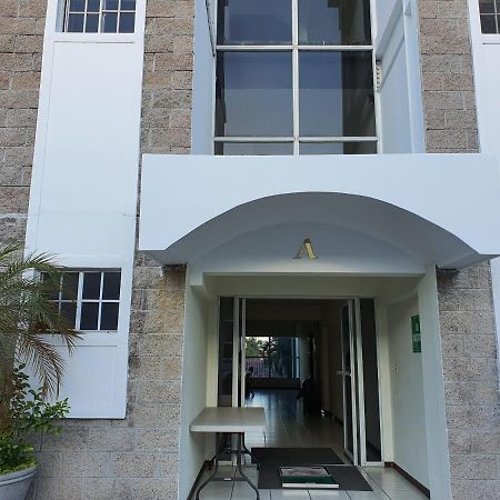 דירות סאן סלבדור San Benito Flats Wifi 50Mg - 4 Huespedes - Parqueos מראה חיצוני תמונה