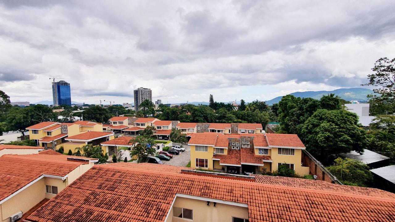 דירות סאן סלבדור San Benito Flats Wifi 50Mg - 4 Huespedes - Parqueos מראה חיצוני תמונה
